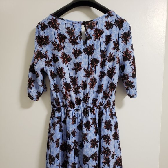 Teenplo Palm tree dress in Blue size small NWOT - Picture 3 of 3